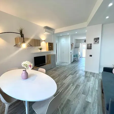 Apartman Ottavia Station